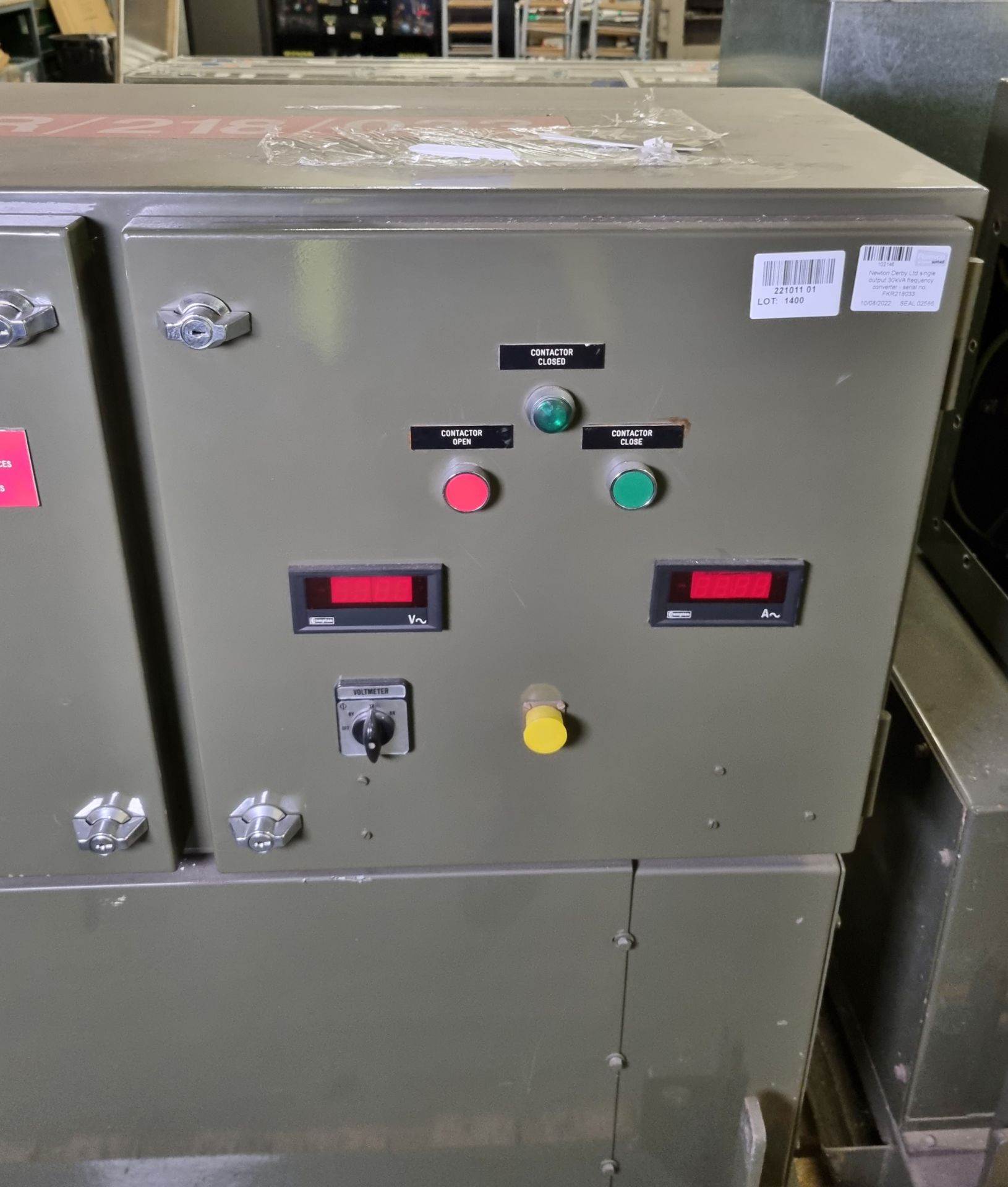 Newton Derby Ltd single output 30 kVA frequency converter - serial no: FKR218033 - Image 2 of 7