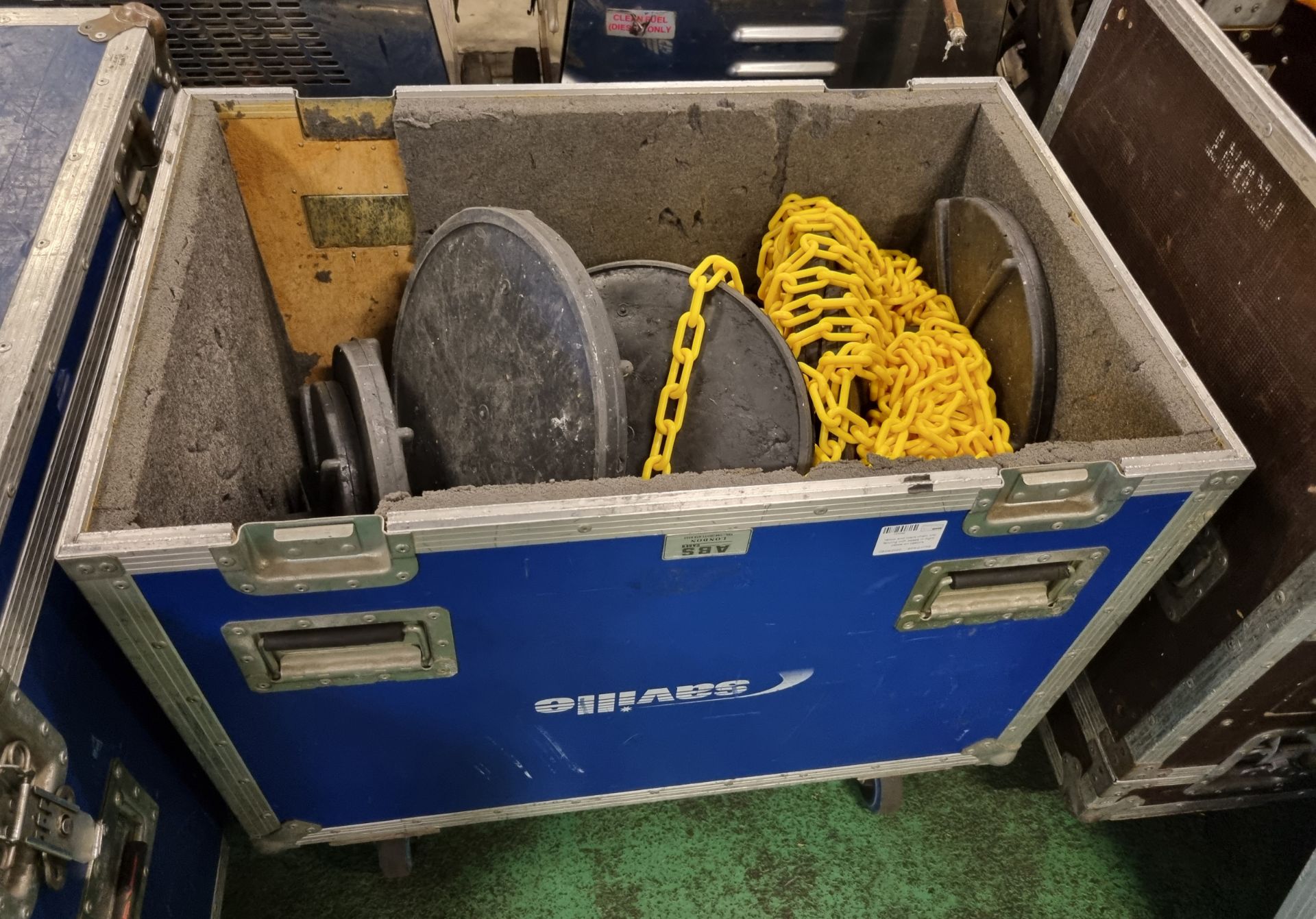 Yellow and black chain link fencing with bases in flight cases on castors - Image 6 of 6