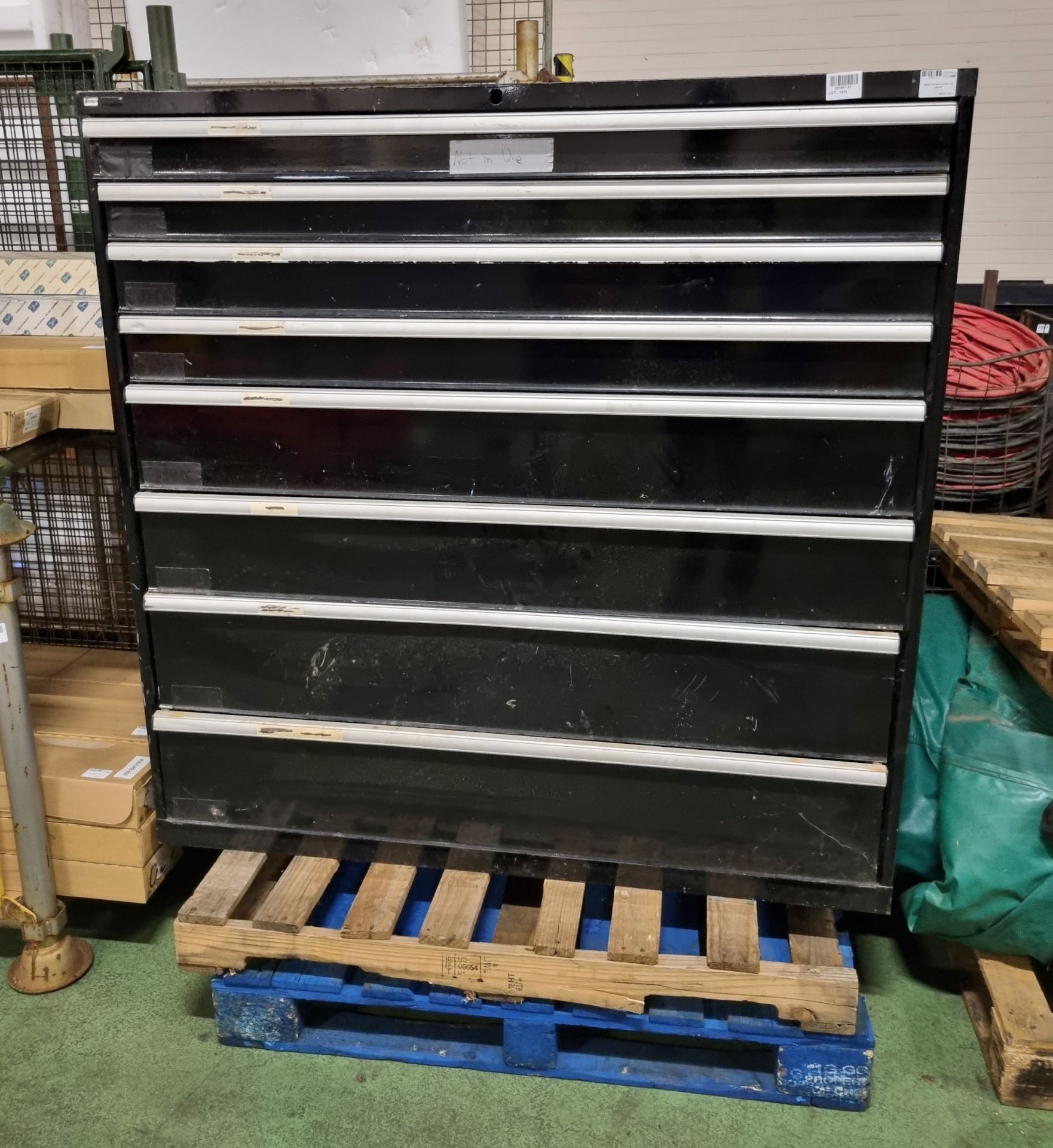 Metal 8-drawer mobile tool cabinet