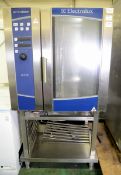 Electrolux air-o-steam gas oven - 90x97x180cm
