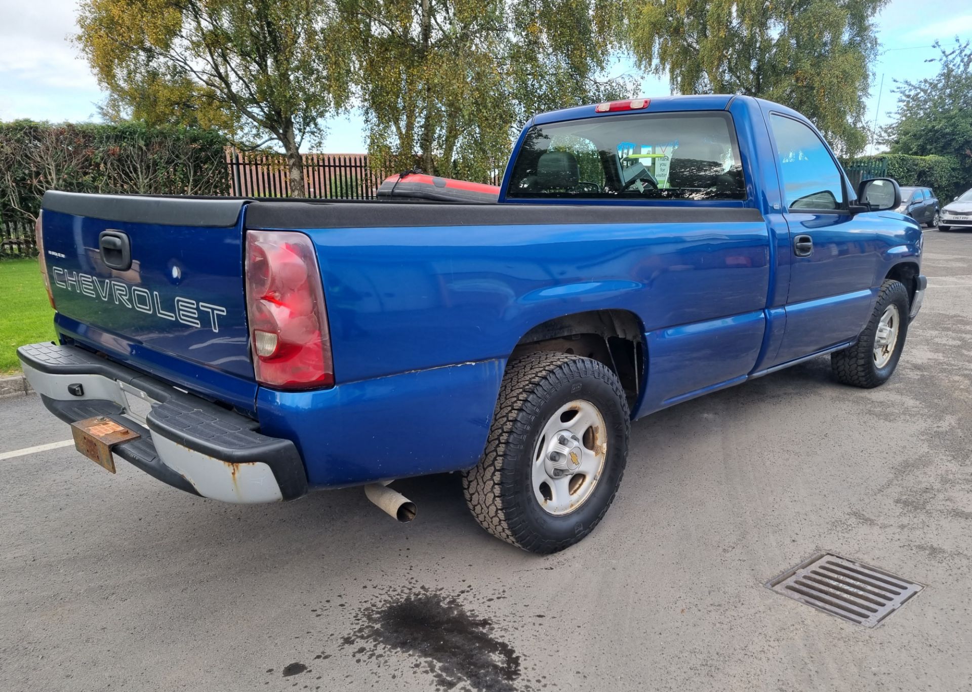 Chevrolet Silverado - 2003 - 5.3LS - 2-door pickup truck - automatic - Blue - 162095km - 2WD - Image 4 of 27