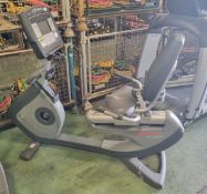 Life Fitness 95R Lifestyle recumbent exercise bike