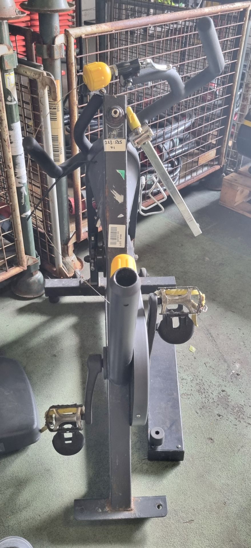 Pulse fitness group cycle Spin bike L 100 x W 50 x H 120 cm - AS SPARES OR REPAIRS - Image 2 of 4