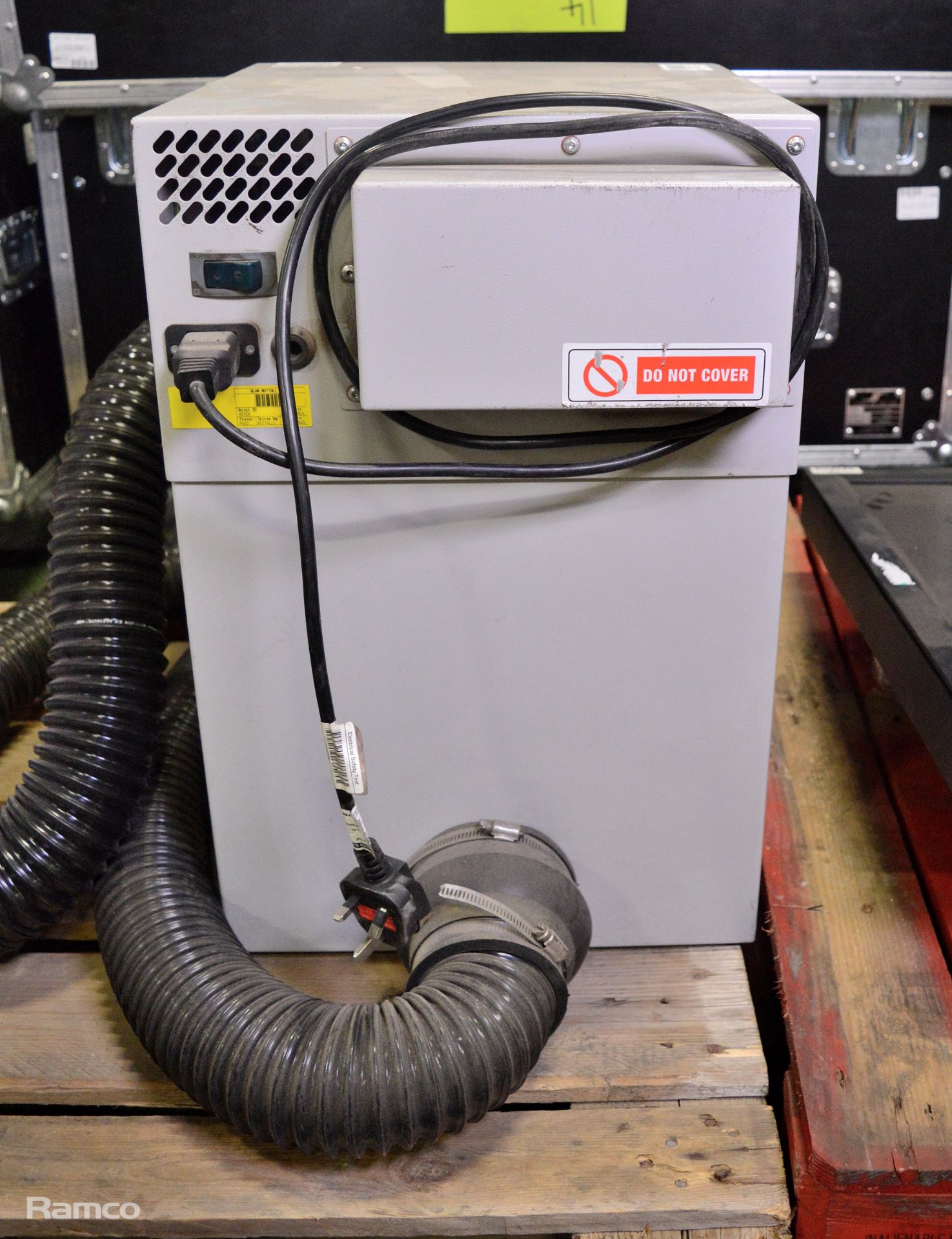 BOFA Advantage AD350 fume extractor for laser cutter - 37x44x60cm with 10cm diameter/3m long hose - Image 3 of 8