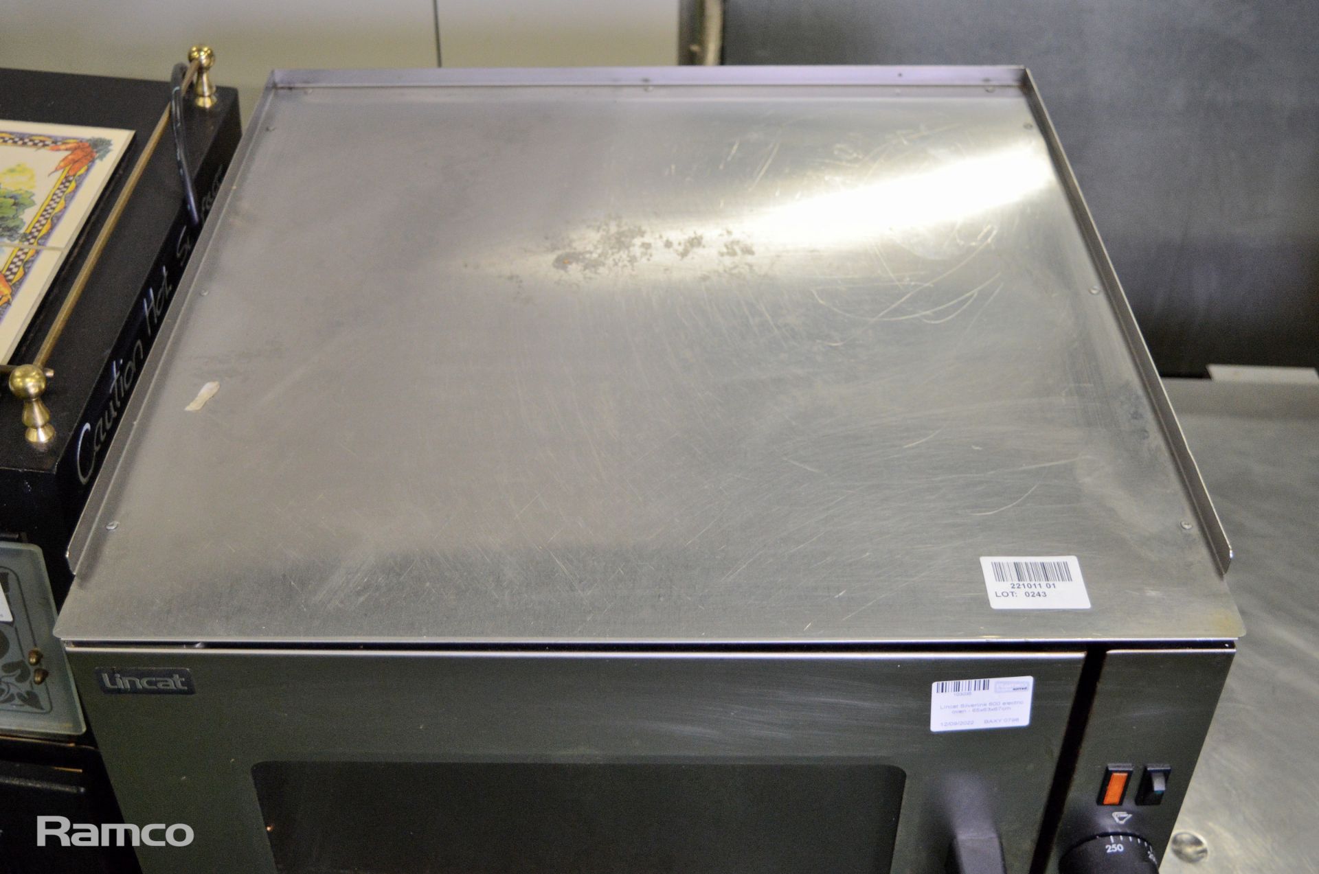 Lincat Silverlink 600 electric oven - 65x63x67cm - Image 4 of 6