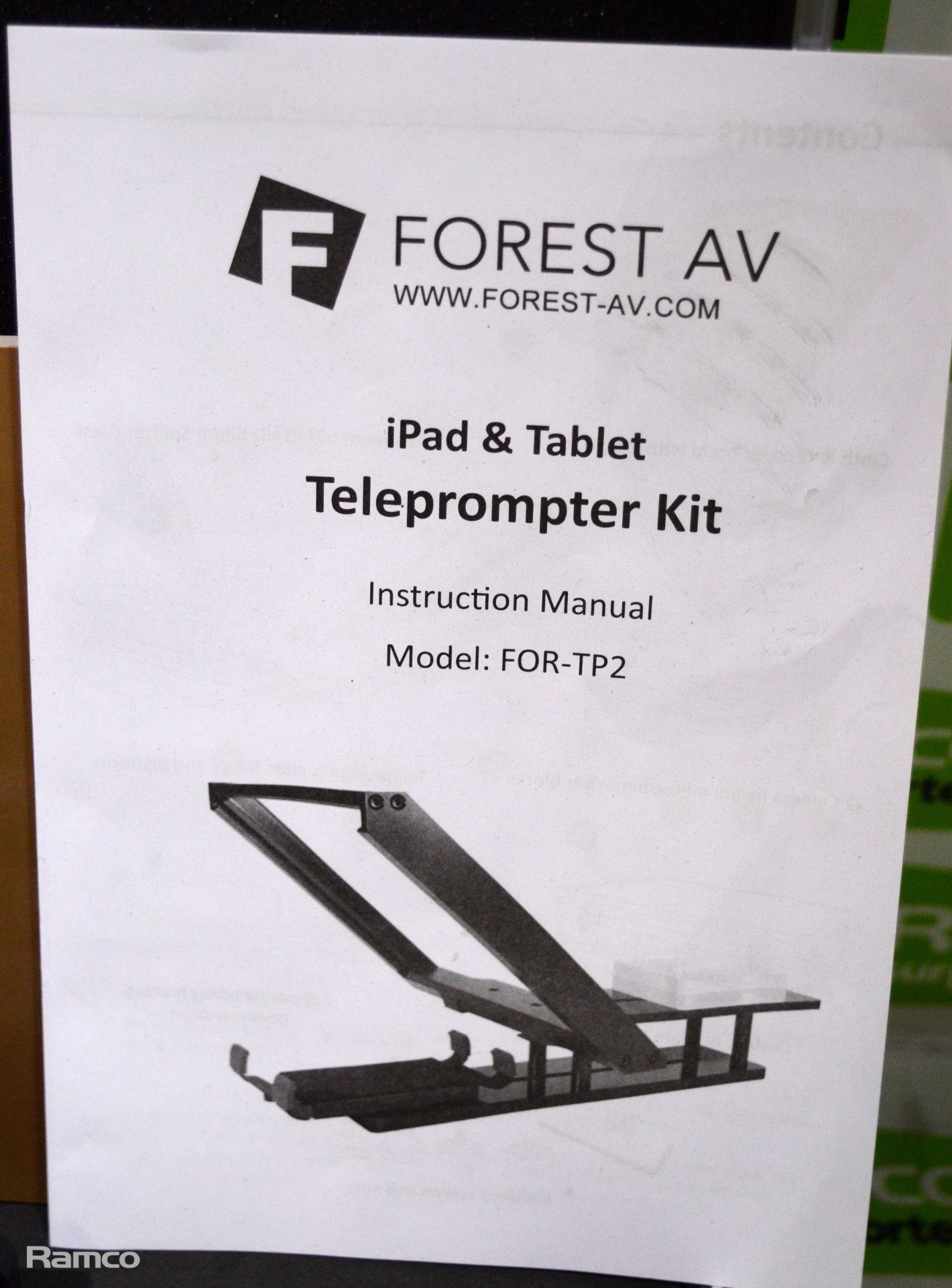 Forest AV FOR-TP2 iPad and tablet teleprompter kit in foam padded carry case - Image 2 of 4