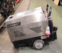 Quill Cougar 15-200 Avant diesel pressure washer (missing wheels) - 110x62x100