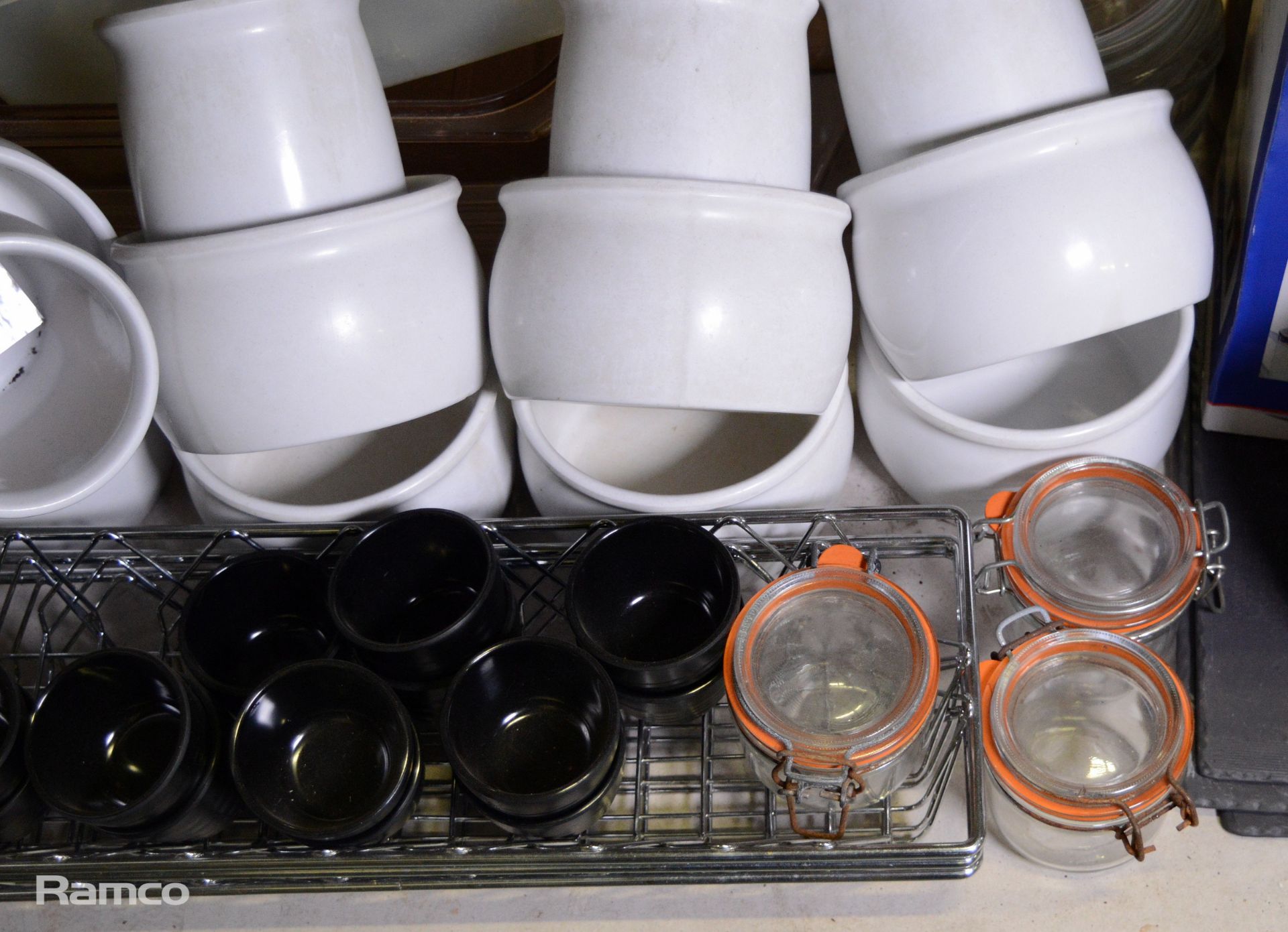 Kitchenware - cutlery and storage tubs - Image 3 of 5