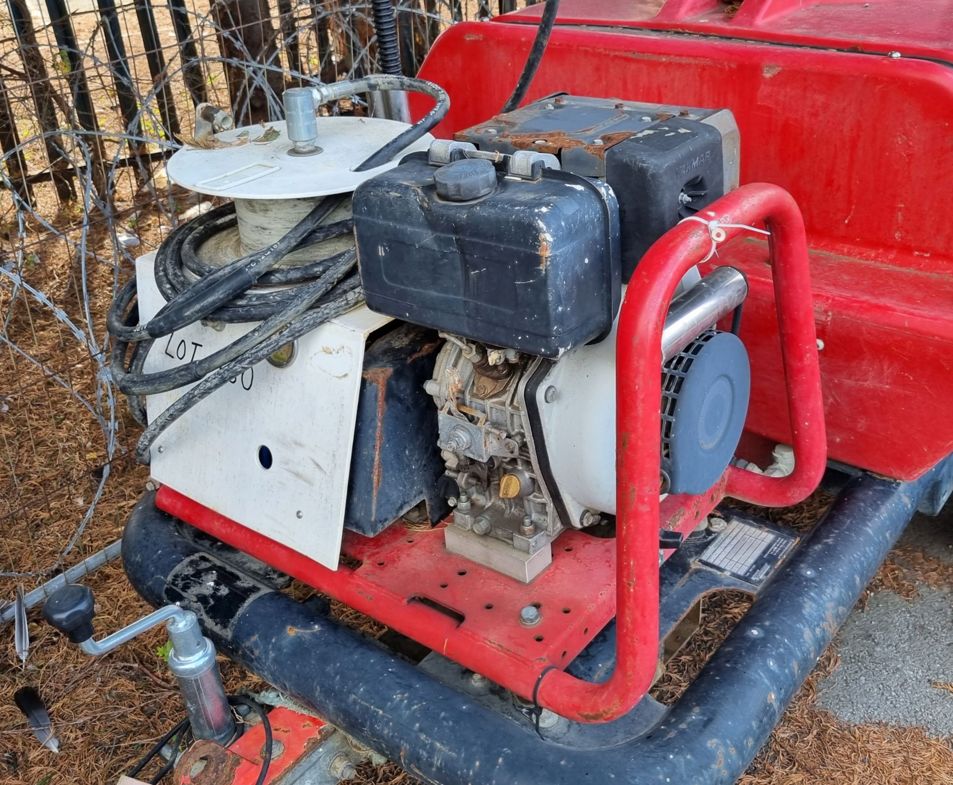 1000 Litre Brendon Bowser Diesel Power Washer with Yanmar Engine - Towable - Image 3 of 9