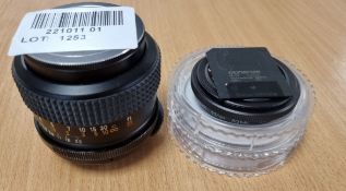 Helios Auto wide angle camera lens - 1:2.8 f=35mm - serial number 465230 with Hoya metal lens cap, O