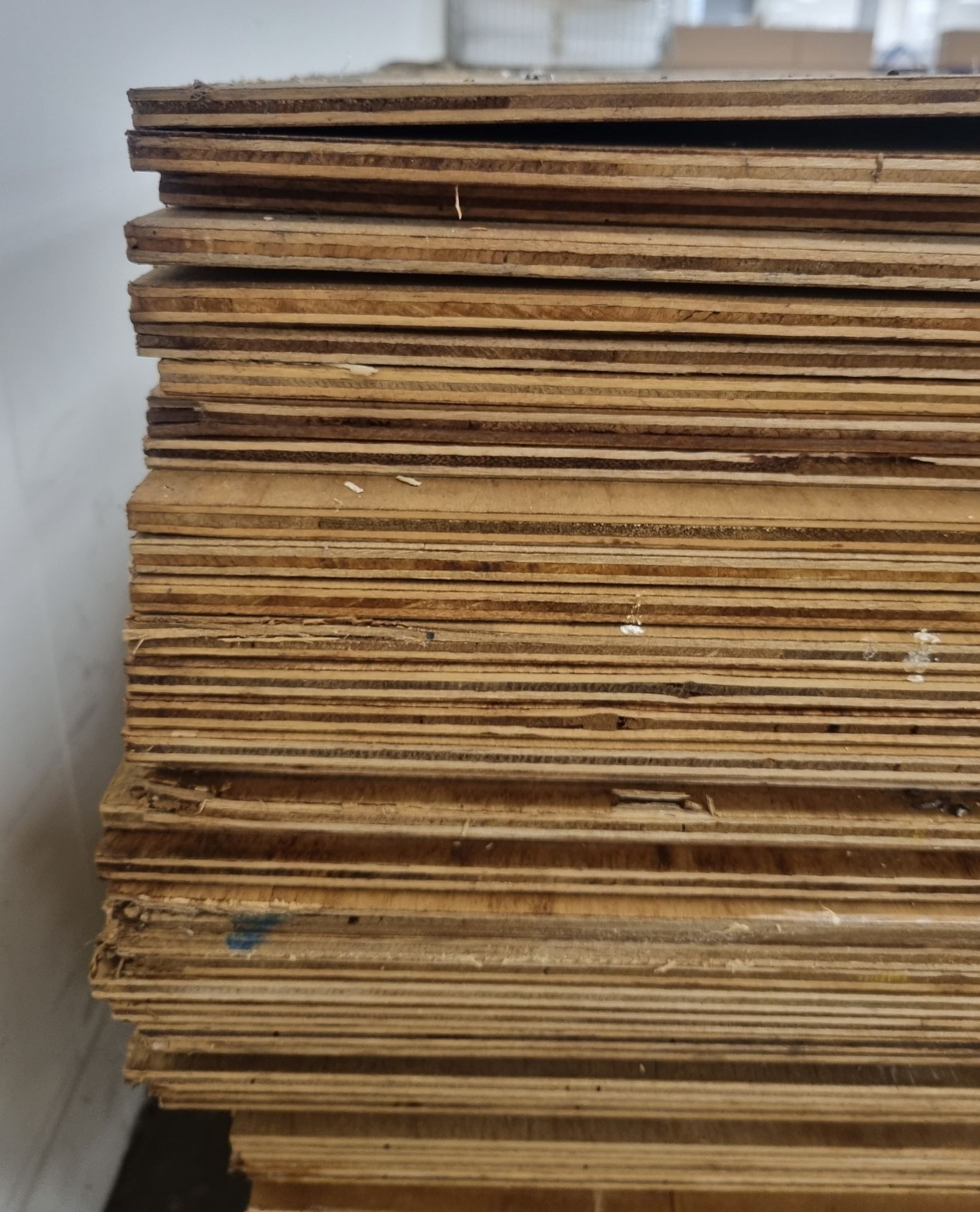 Pallet of 9mm Class 2 plywood - 8x4ft (244x122cm) - 66 sheets - Image 4 of 4