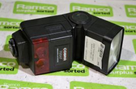 Cobra 700AF dedicated autofocus flash unit