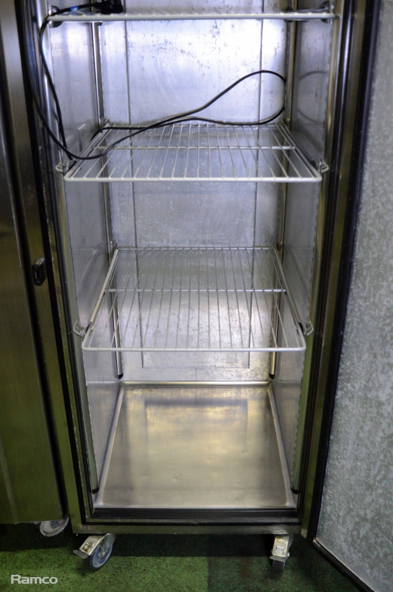 Foster PremG600H stainless steel upright fridge - Image 2 of 5