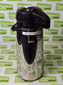 Beram 2L hot/cold pump action vacuum flask