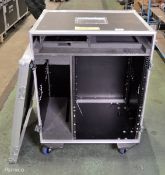 Rack mounted flight case on wheels - case dimensions: 70x75x100cm