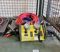 Savatech DKE-2 8 bar/118 psi deadman controller, x2 Webber W20 air bag, x2 hoses