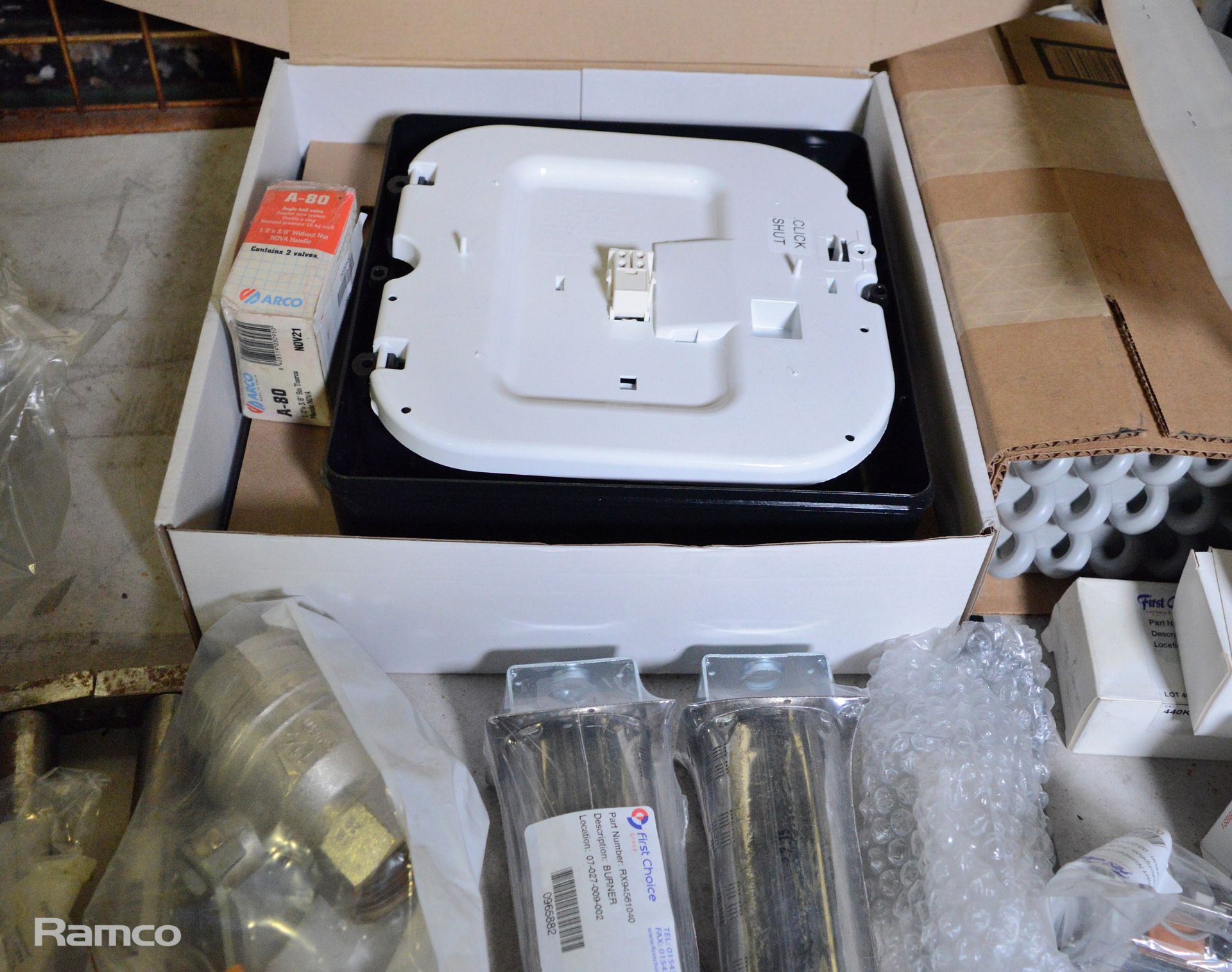 Catering spares - probe, motor, toaster timer & evaporator - Image 4 of 7