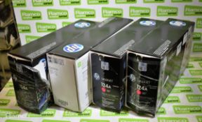 HP Laserjet 124A Q6000A black ink cartridge, 2x HP Laserjet 124A Q6003A magenta ink cartridges