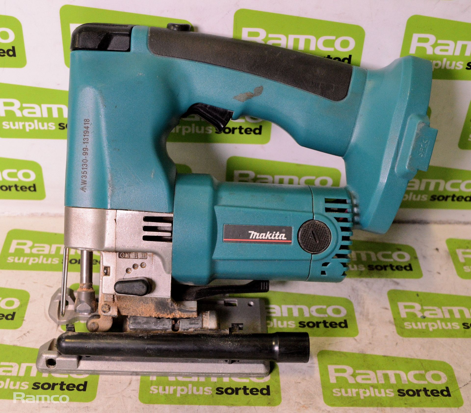 Makita 4334D cordless jigsaw + charger + battery + case - Image 3 of 7