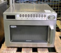 Samsung CM1929 microwave - 55x46x37cm - 1850W