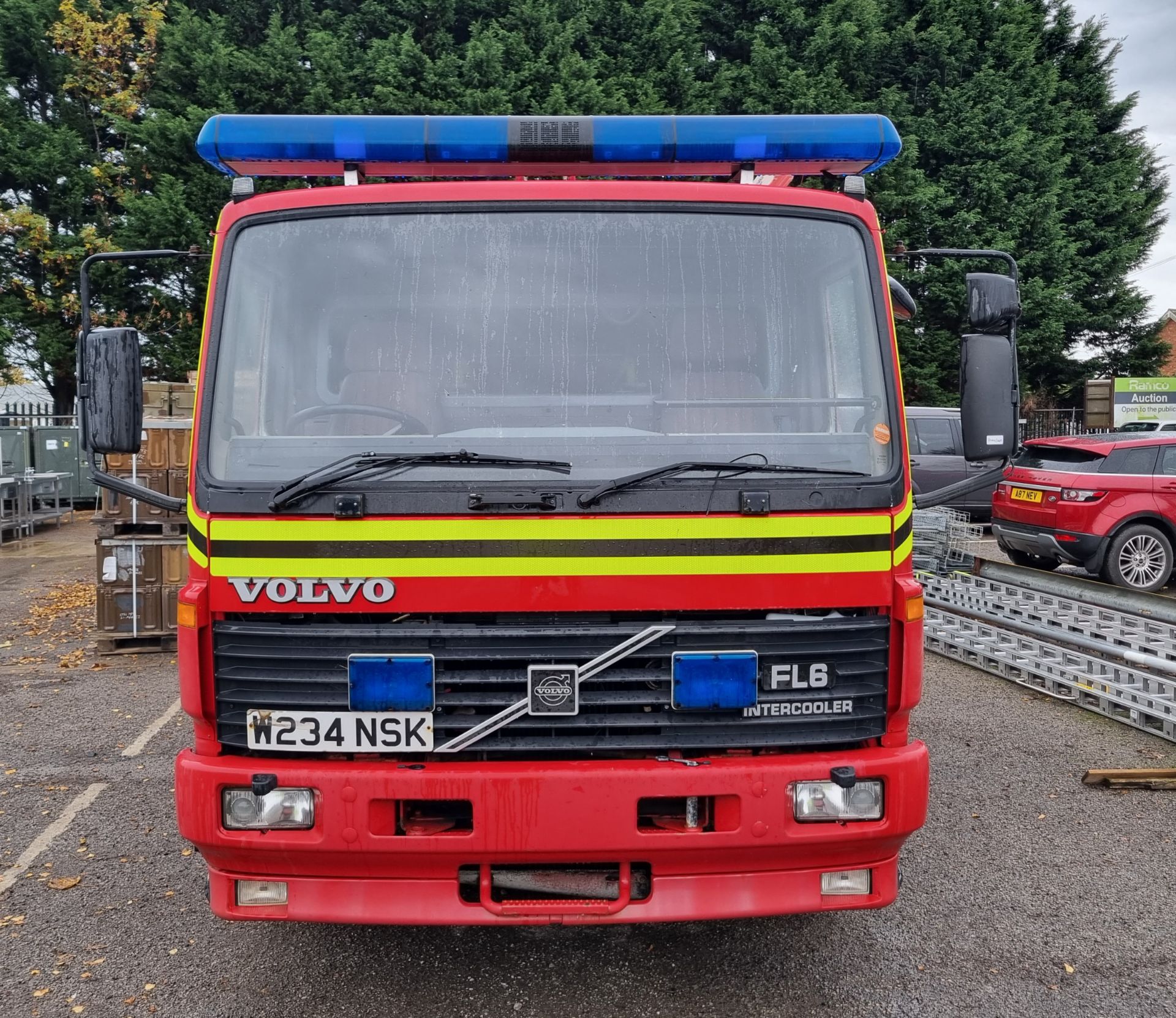 W234 NSK - 2000 Volvo FL6-14 Fire Engine, Diesel, 5480cc, 82770Km, Red - Image 3 of 31