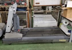 Technogym Run 600 XT Pro treadmill - AS SPARES OR REPAIRS