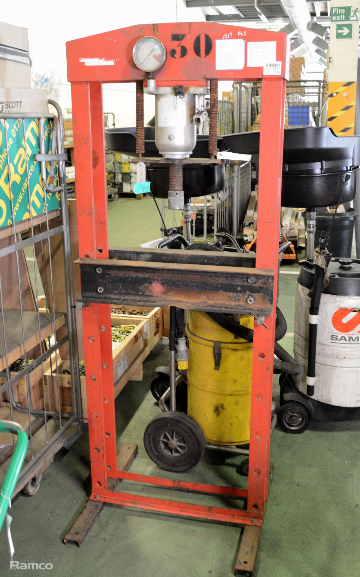 30T hydraulic press