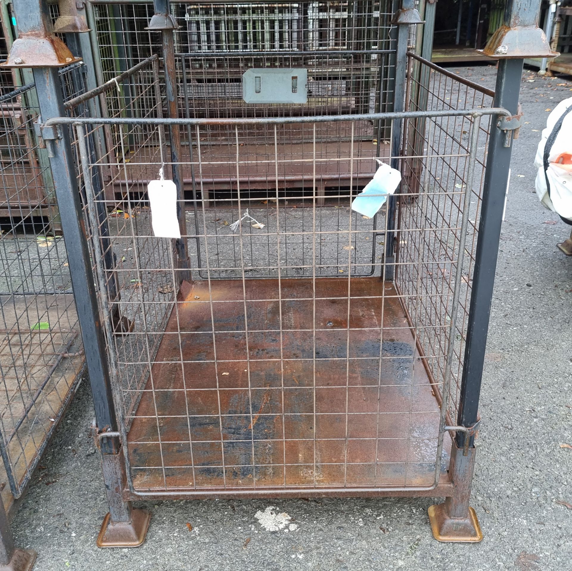 Black collapsible mesh Stillage with shelf L134xW95xH125cm - Image 2 of 2