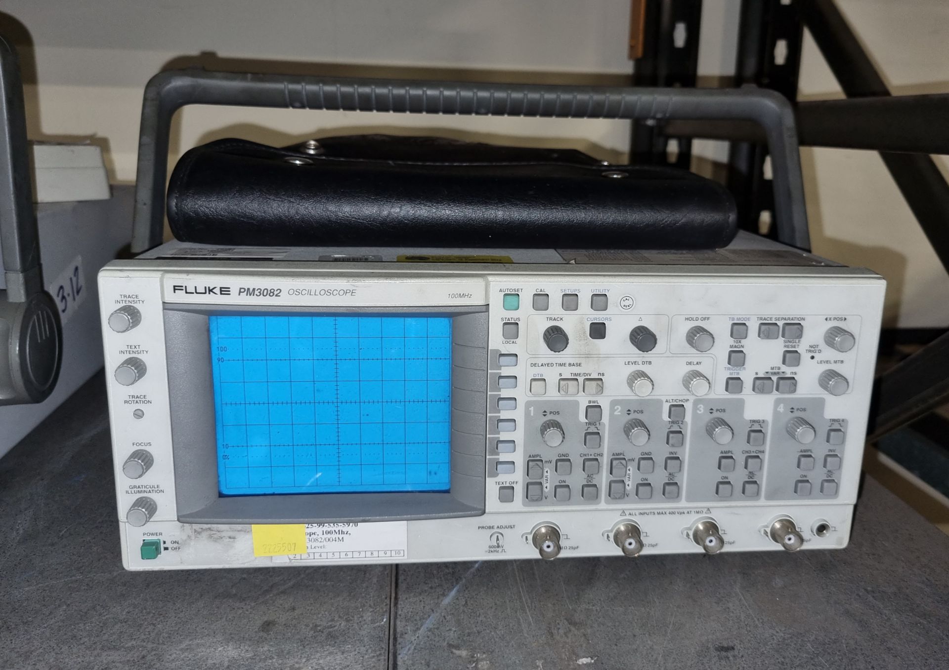 2x Fluke PM3082 100MHz Oscilloscopes - Image 3 of 6