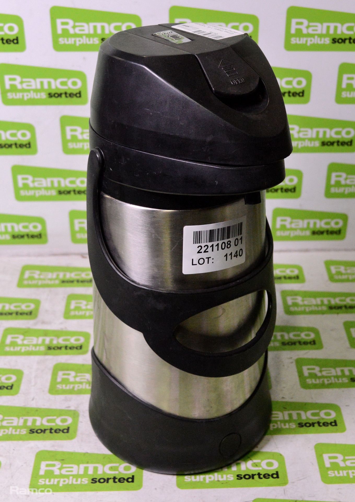 Emsa Presto 1.9L hot/cold pump action vacuum flask