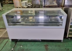 ISA Oneshow Free ice cream display case - 170x75x96cm