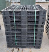 10x Plastic Pallets - varying condition, please see pictures