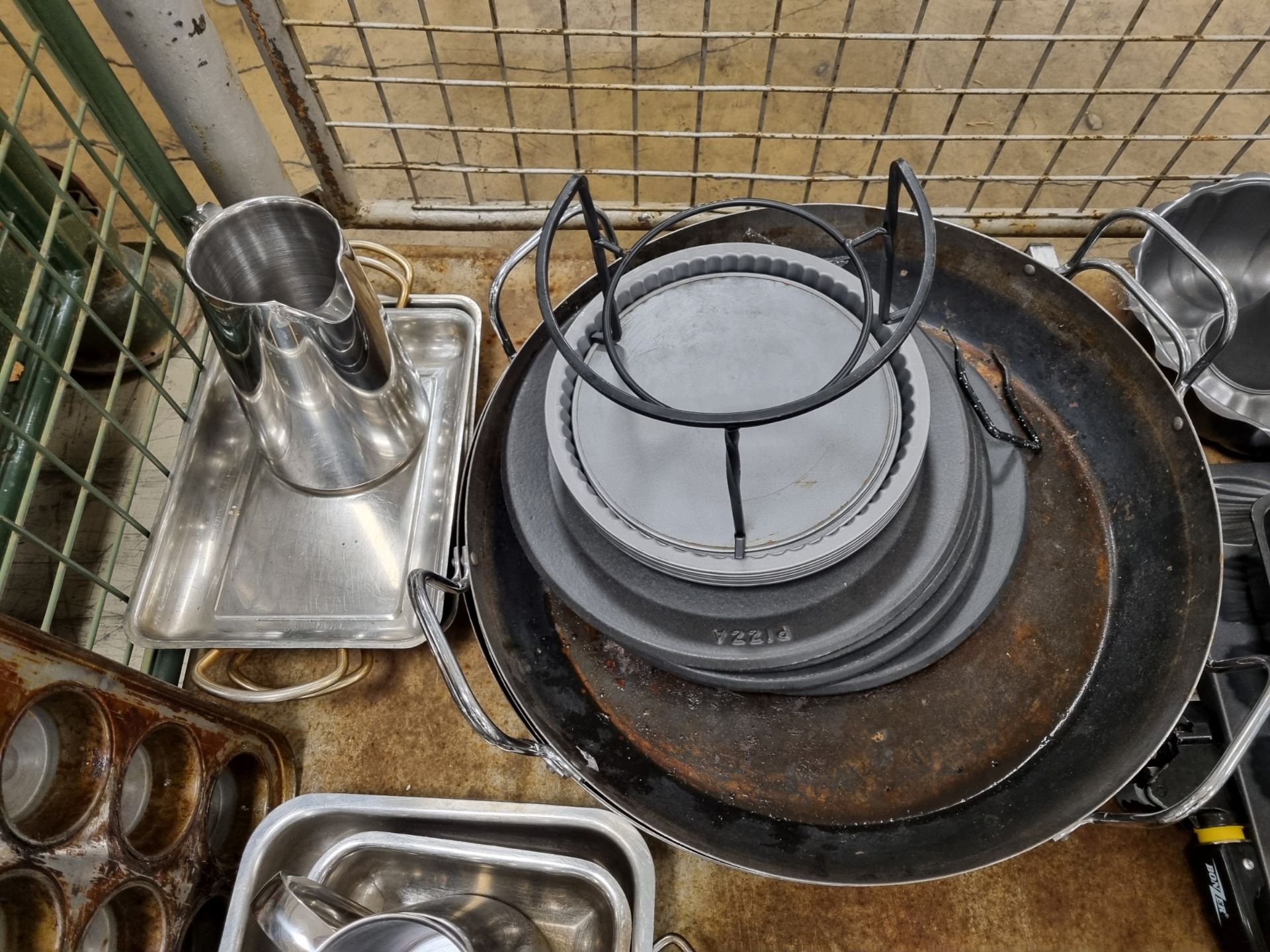 Catering equipment and supplies consisting of kitchen utensils, moulds,jugs,containers - Image 2 of 5