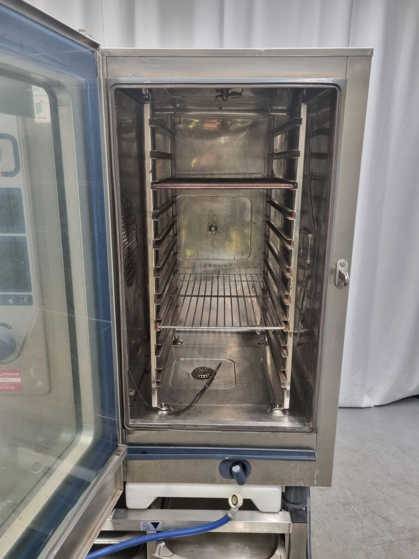 Rational cpc 101 climaPlus Combi oven with underneath racking and trays - Image 5 of 7
