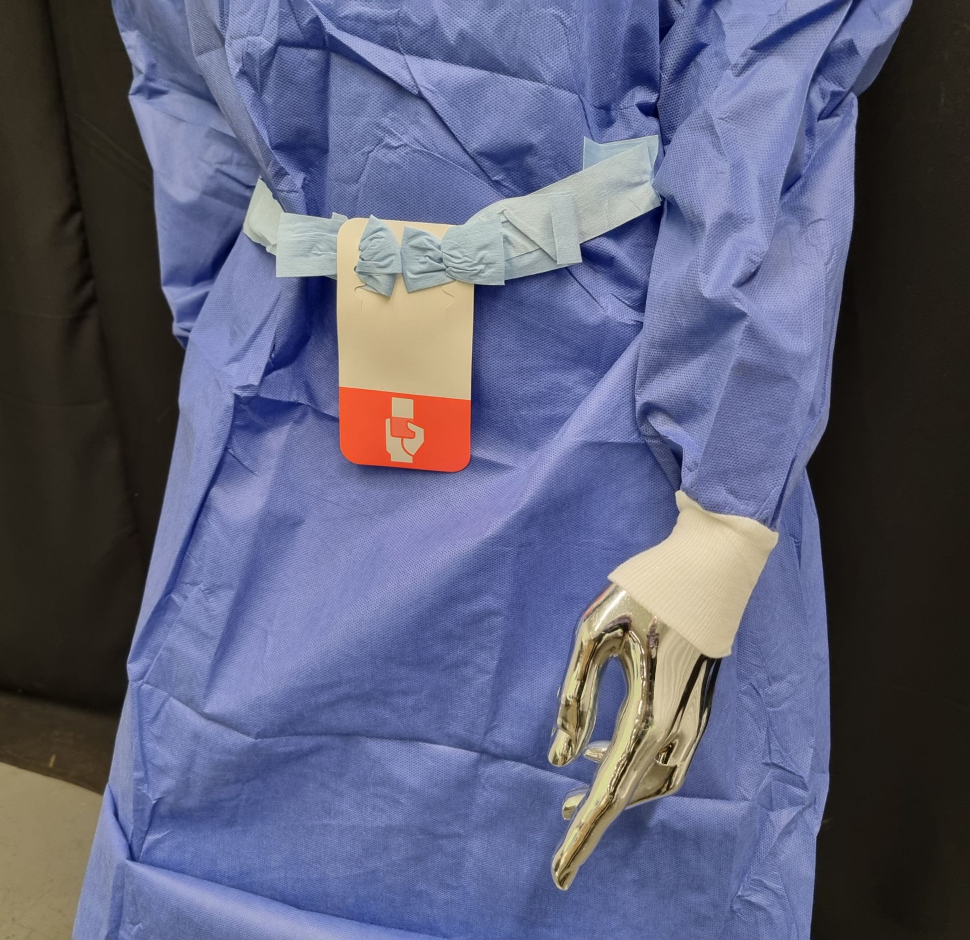 24x pallets of Guardian surgical gowns - size L - est. total qty 24000 - location LE67 1ND - PPE - Image 3 of 8