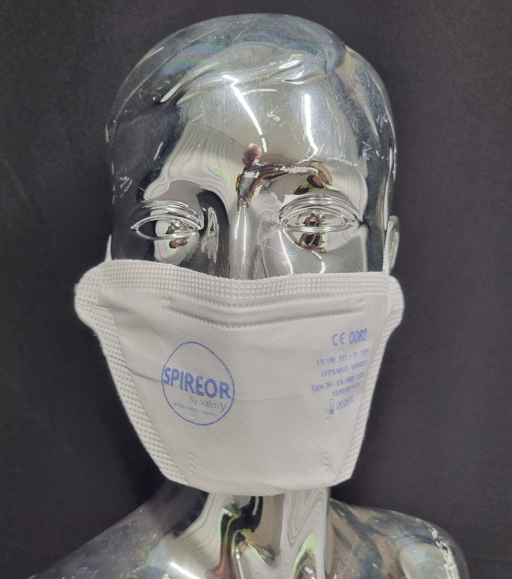 24x pallets of Spireor FFP3 & Type IIR face masks - est. total qty 211200 - location LS25 6PT - PPE - Image 2 of 7