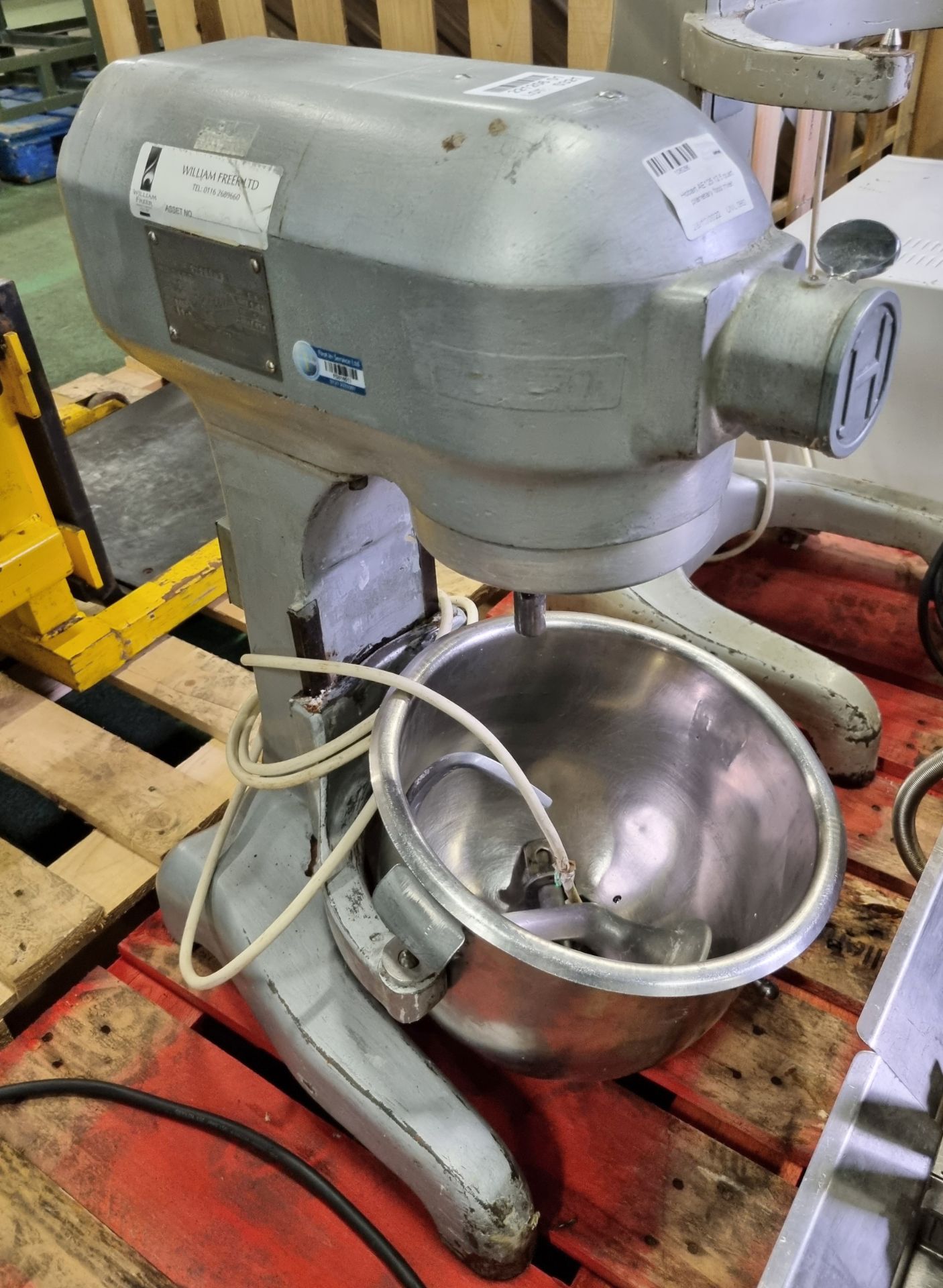 Hobart AE125 12.5 quart planetary food mixer