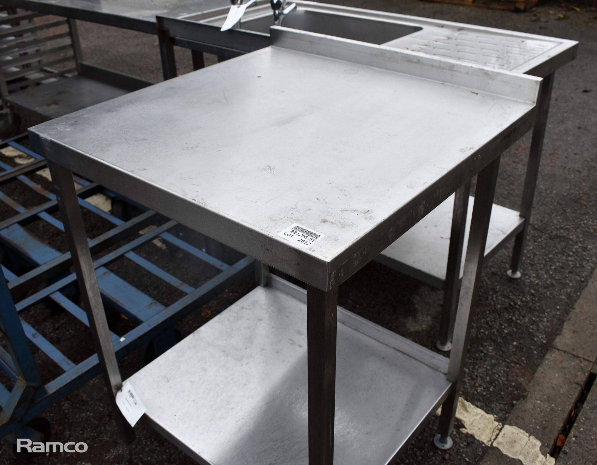 Stainless steel table - L700 x D700mm - Image 2 of 3