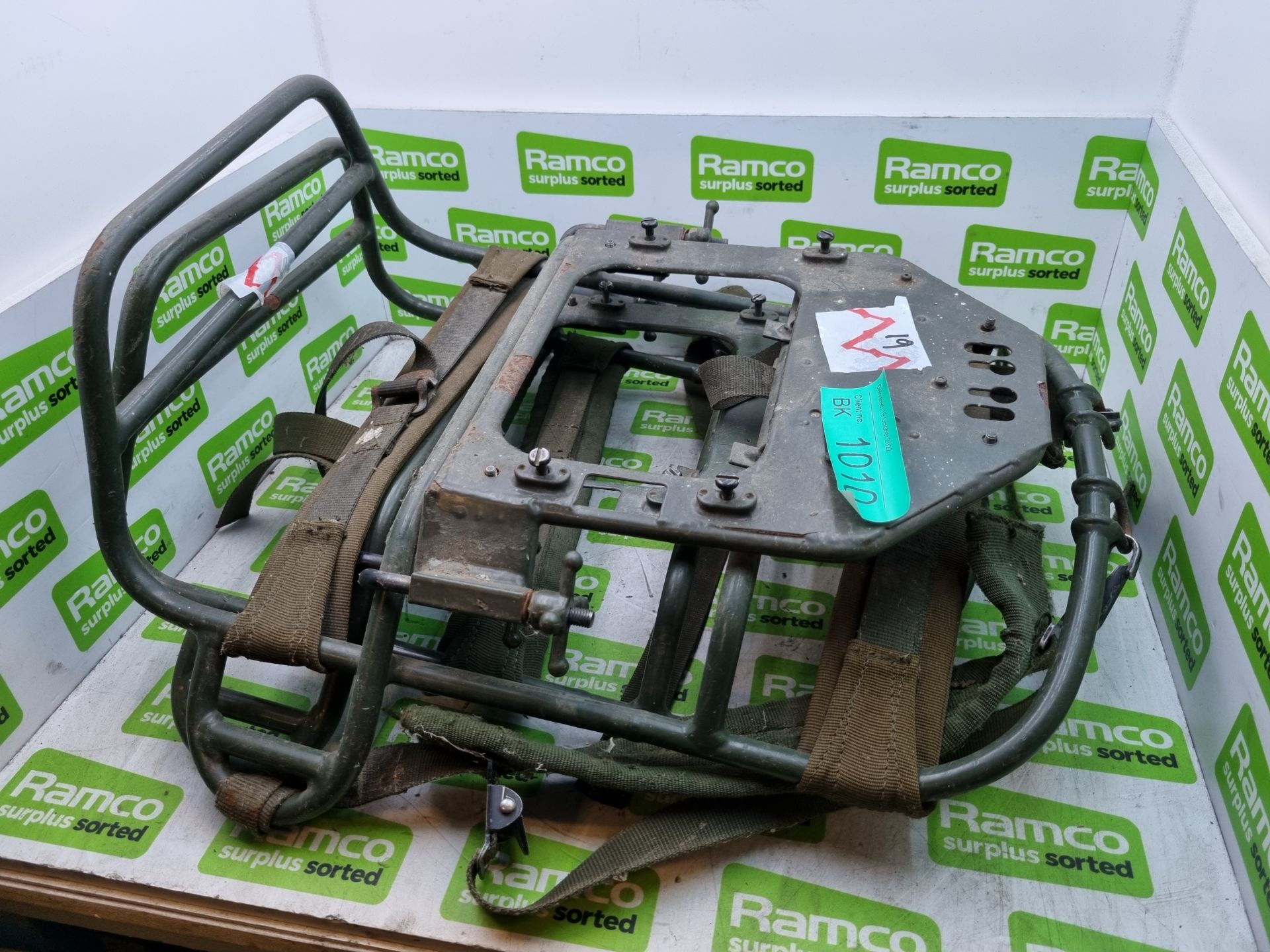 2x Clansman radio backpacks with adaptor plate - Image 3 of 5