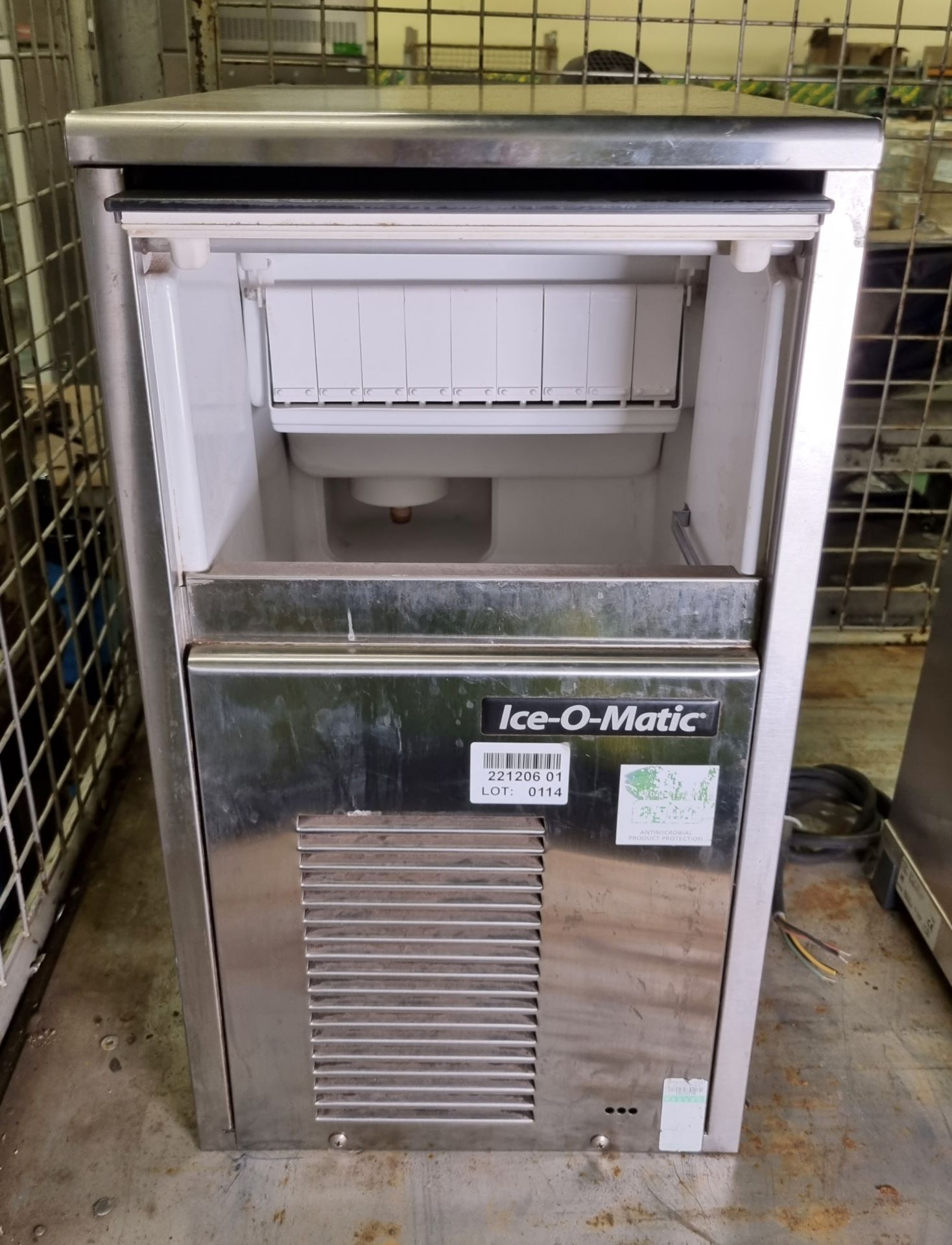 Ice-O-Matic ICEU 035-M-A ice machine 230V - L 33 x W 46 x H 60cm - Image 2 of 5