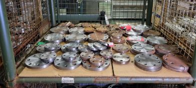 Multiple industrial metal/steel pipe blank flanges