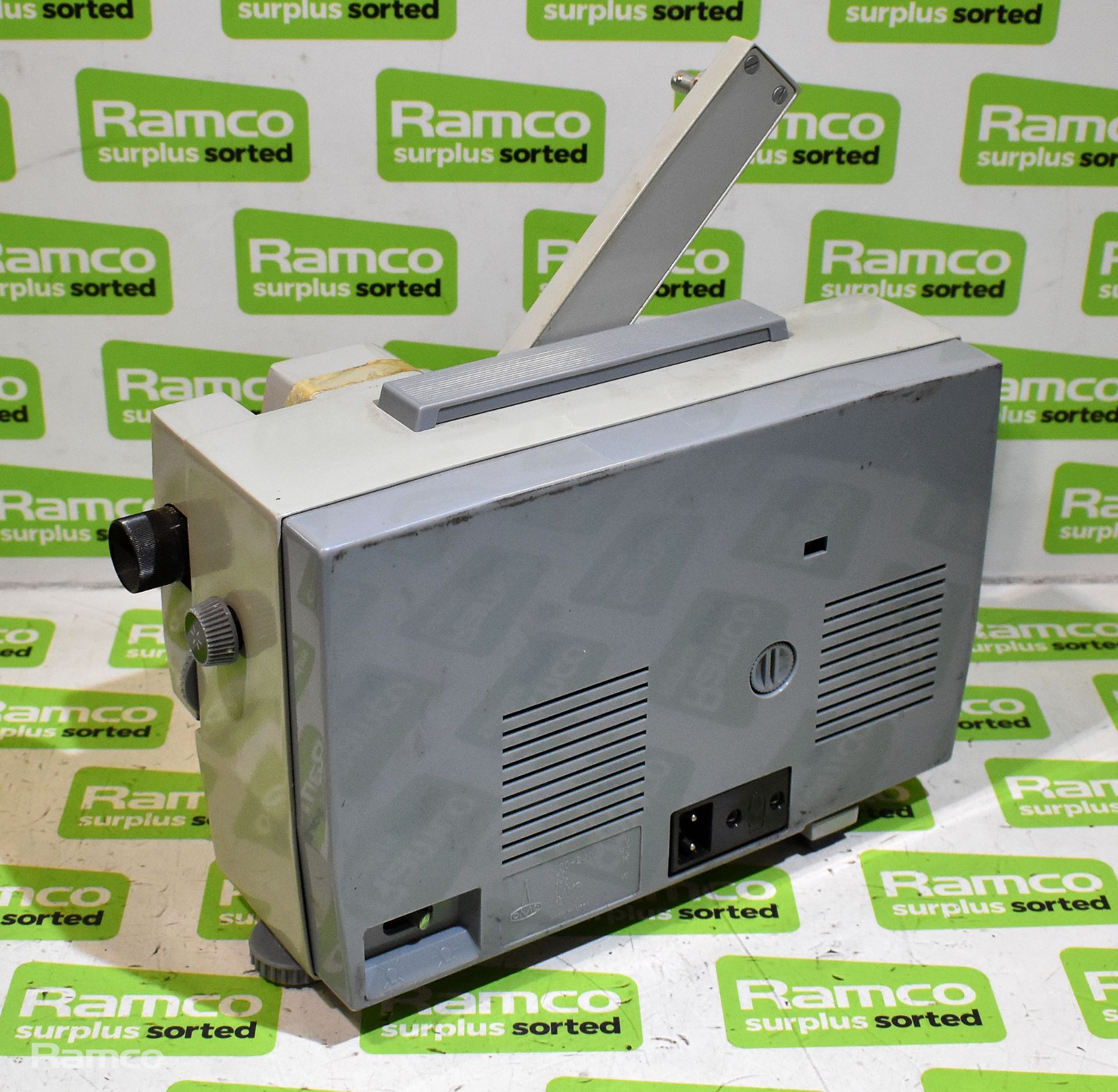 PyCb 8mm projector - Image 3 of 6