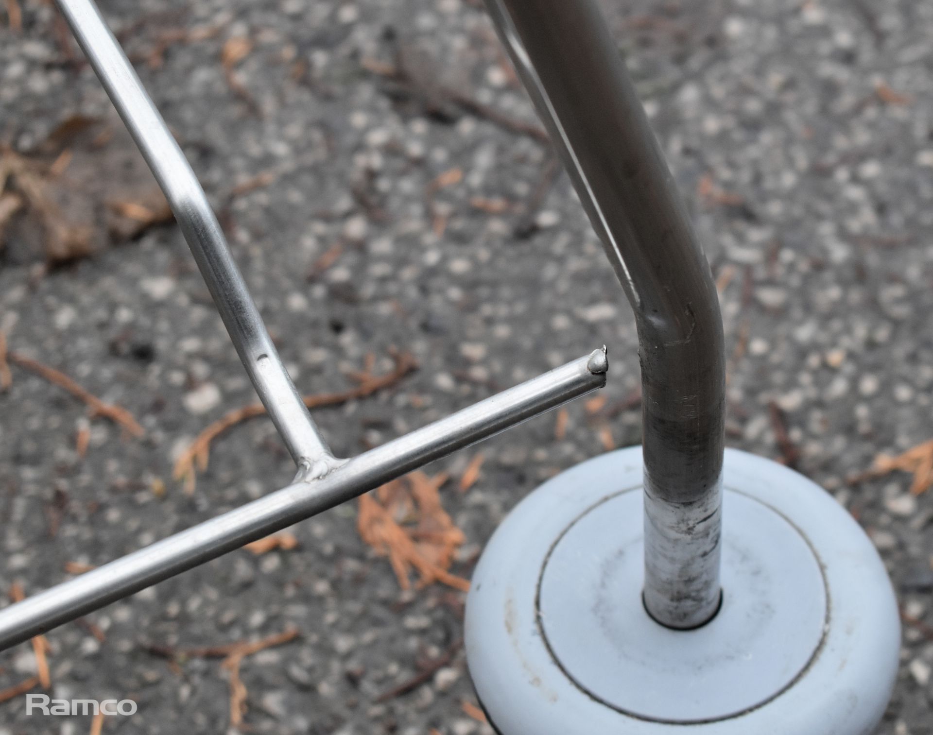 Stainless steel trolley on wheels - Image 4 of 4