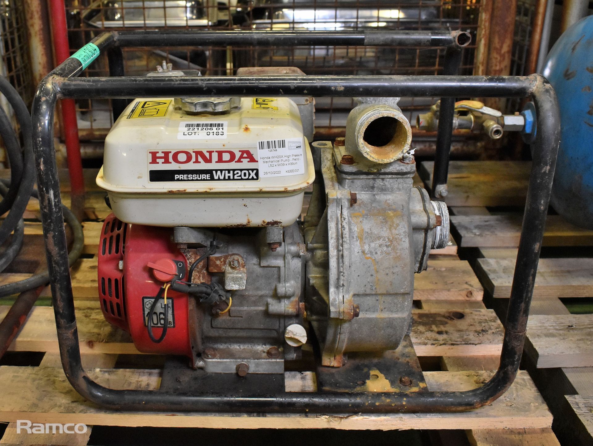 Honda WH20X High Pressure Mechanical Pump - Petrol - L52 x W39 x H39cm - Image 8 of 11