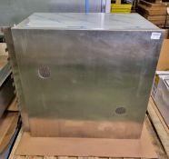 Stainless steel heated bun chute unit - L92 x W99 x H60cm