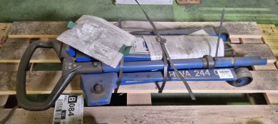 Weber 2 Tonne Hydraulic Trolley Jack