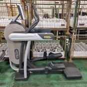 Technogym Vario Excite 700 cross trainer