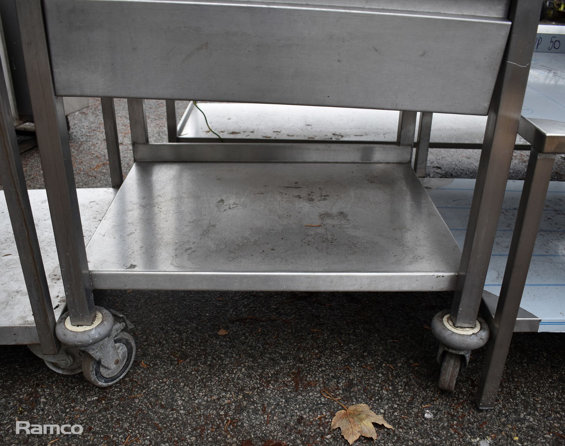 Portable stainless steel countertop with drawer and shelf - 80 x 80 x 102cm - Image 2 of 3
