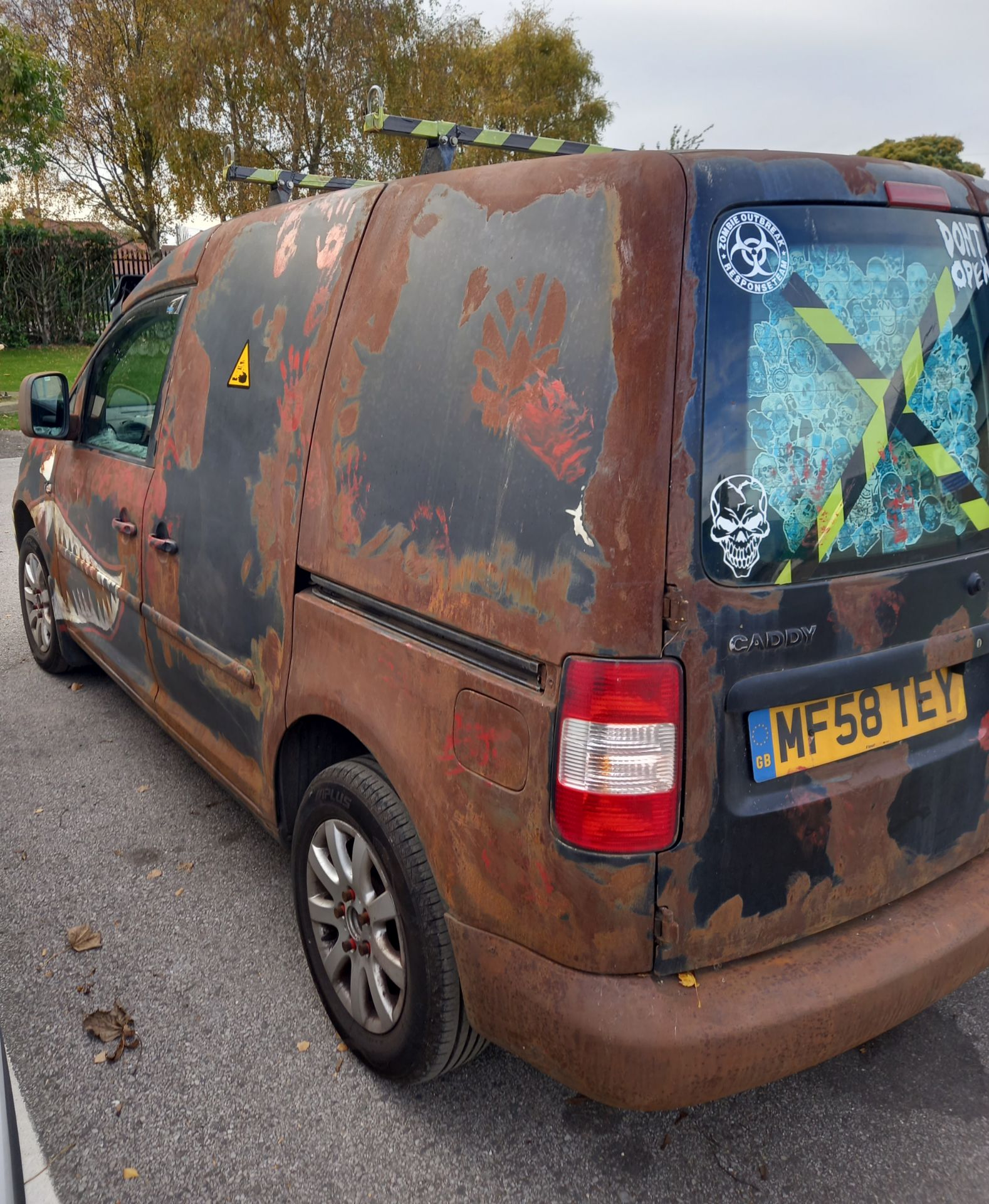 2008 (58) Volkswagen Caddy C20 TDI 1896cc converted day van with rust effect paint - Image 5 of 53