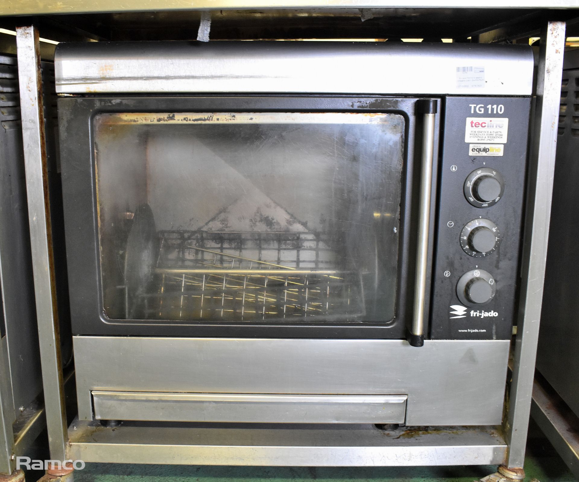 2x Fri-Jado TG110-M electric rotisserie ovens - 84 x 55 x 75cm, Stainless steel trolley - Image 5 of 7